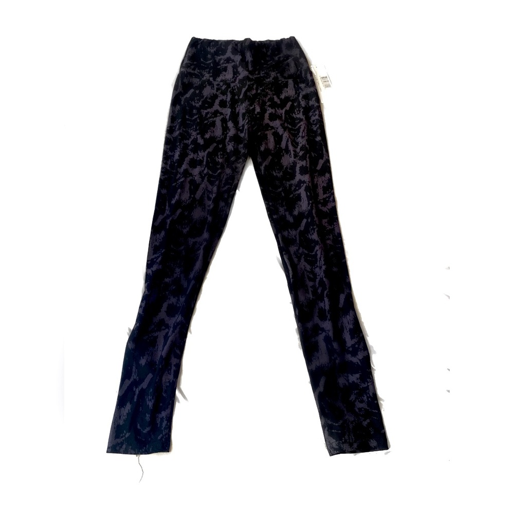 Black Cheetah Print workout leggings. Wild Fable size S